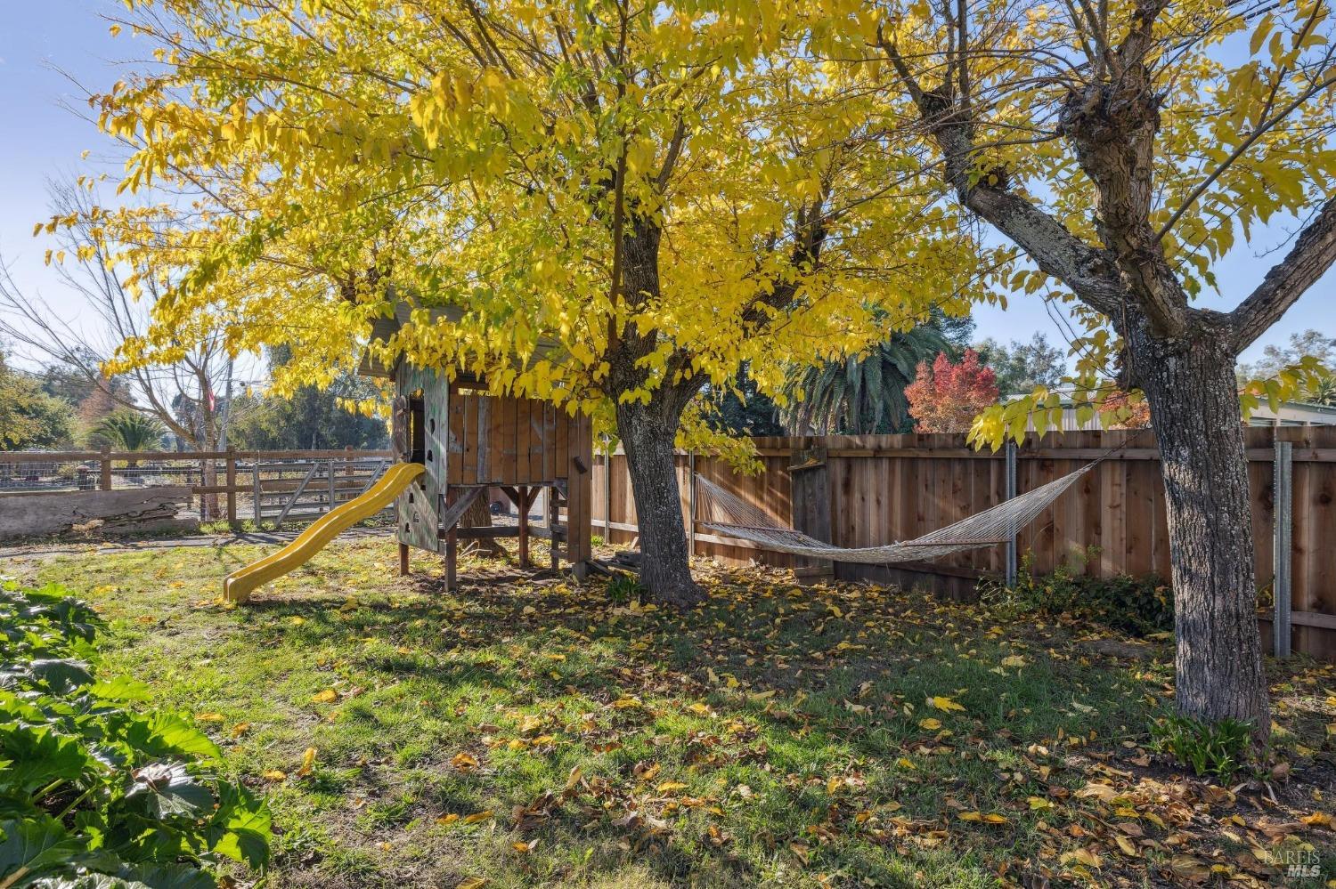 Detail Gallery Image 60 of 62 For 23202 Maffei Rd, Sonoma,  CA 95476 - 3 Beds | 1/1 Baths