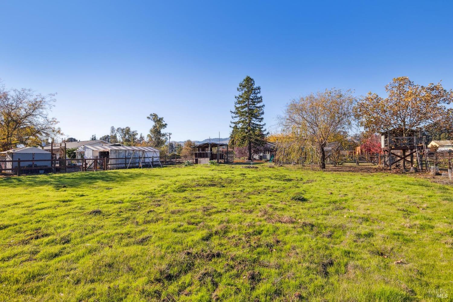 Detail Gallery Image 20 of 62 For 23202 Maffei Rd, Sonoma,  CA 95476 - 3 Beds | 1/1 Baths