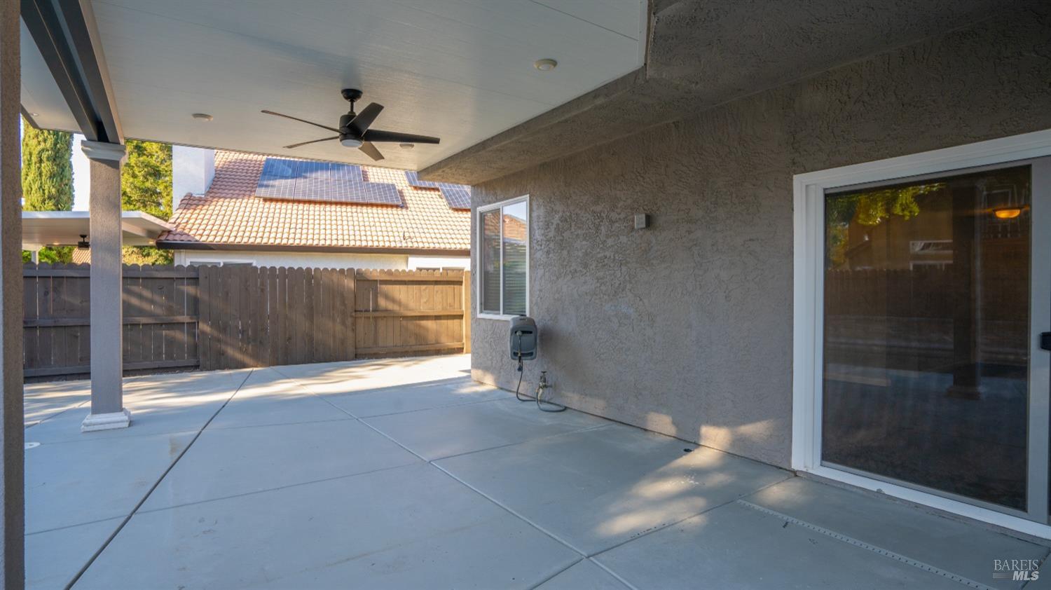 Detail Gallery Image 43 of 54 For 160 Oak Creek Ct, Vacaville,  CA 95687 - 4 Beds | 2/1 Baths