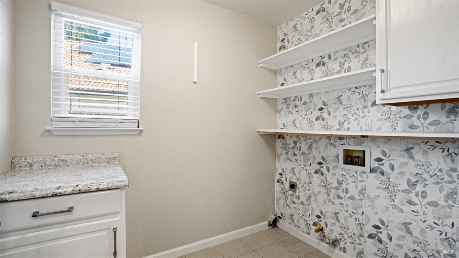 Detail Gallery Image 29 of 54 For 160 Oak Creek Ct, Vacaville,  CA 95687 - 4 Beds | 2/1 Baths