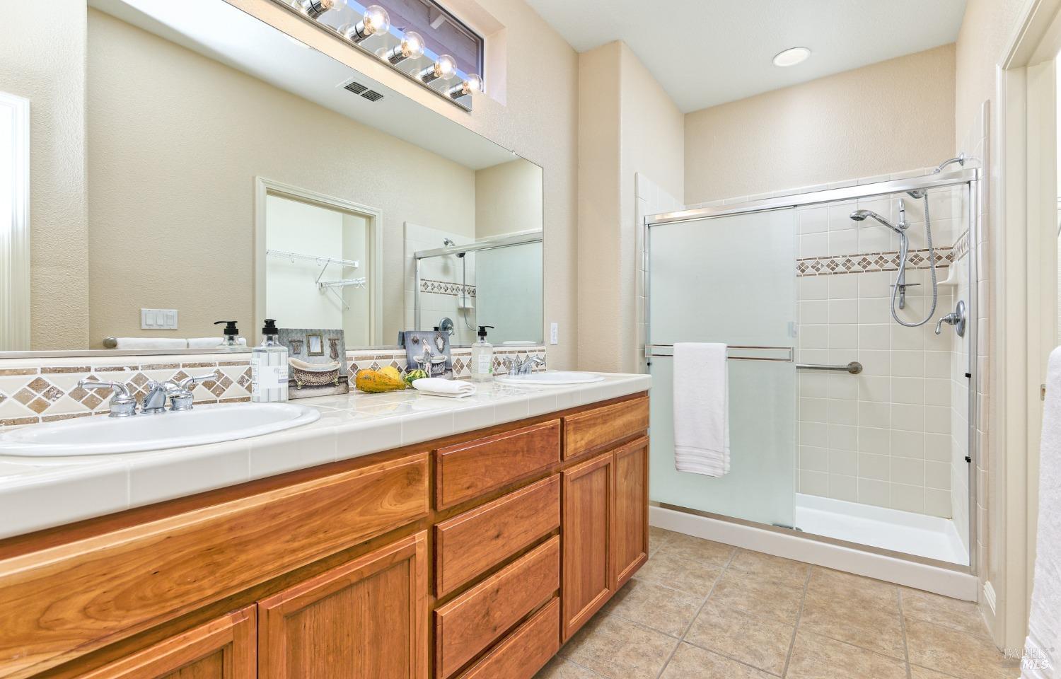 Detail Gallery Image 15 of 22 For 516 Arlington Dr, Rio Vista,  CA 94571 - 2 Beds | 2 Baths