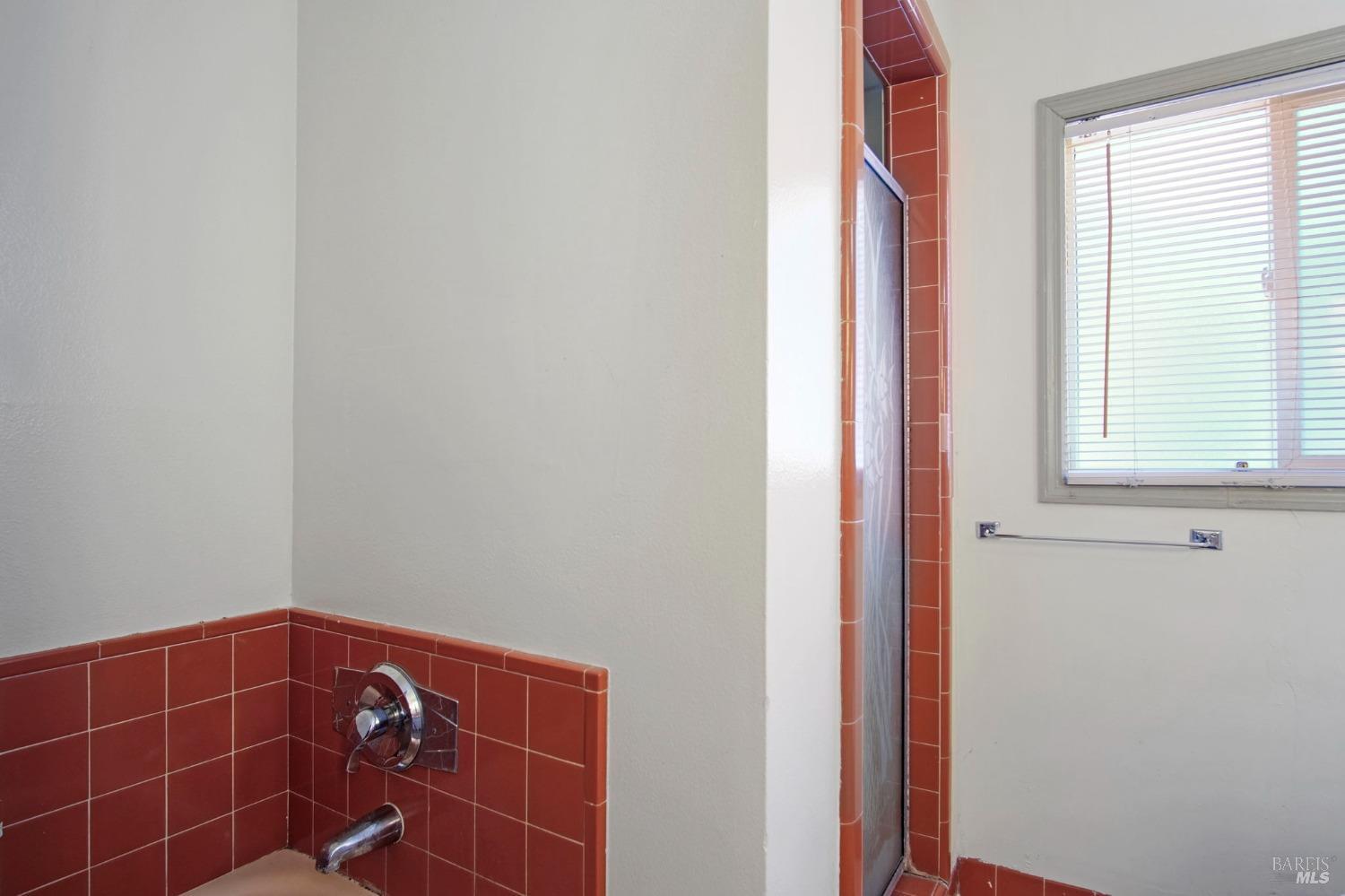 Detail Gallery Image 16 of 42 For 1530 Redwood St, Vallejo,  CA 94590 - 3 Beds | 2 Baths