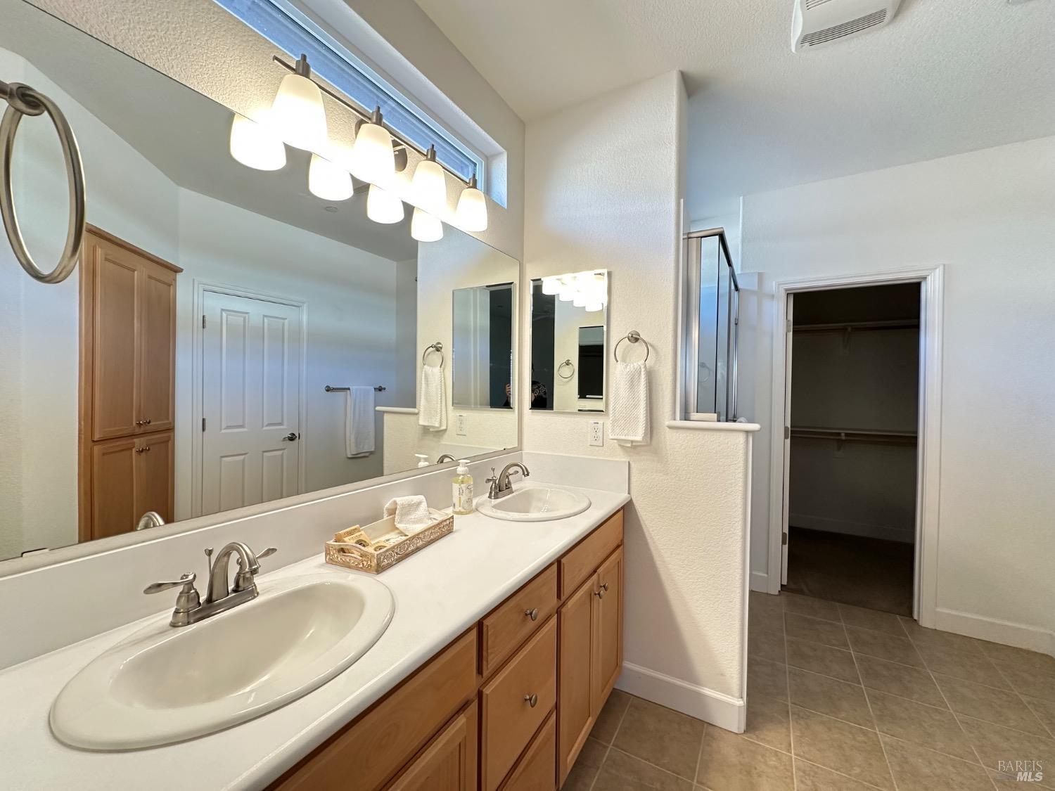 Detail Gallery Image 8 of 18 For 249 Shearwater Dr, Rio Vista,  CA 94571 - 2 Beds | 2 Baths