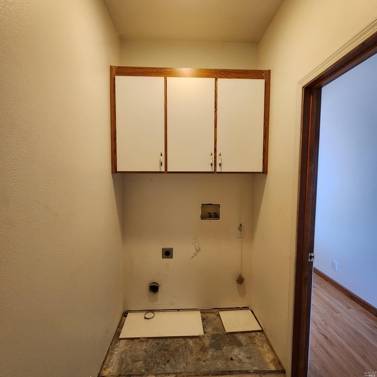 Detail Gallery Image 12 of 22 For 5327 Springridge Ct, Fairfield,  CA 94534 - 3 Beds | 2/1 Baths