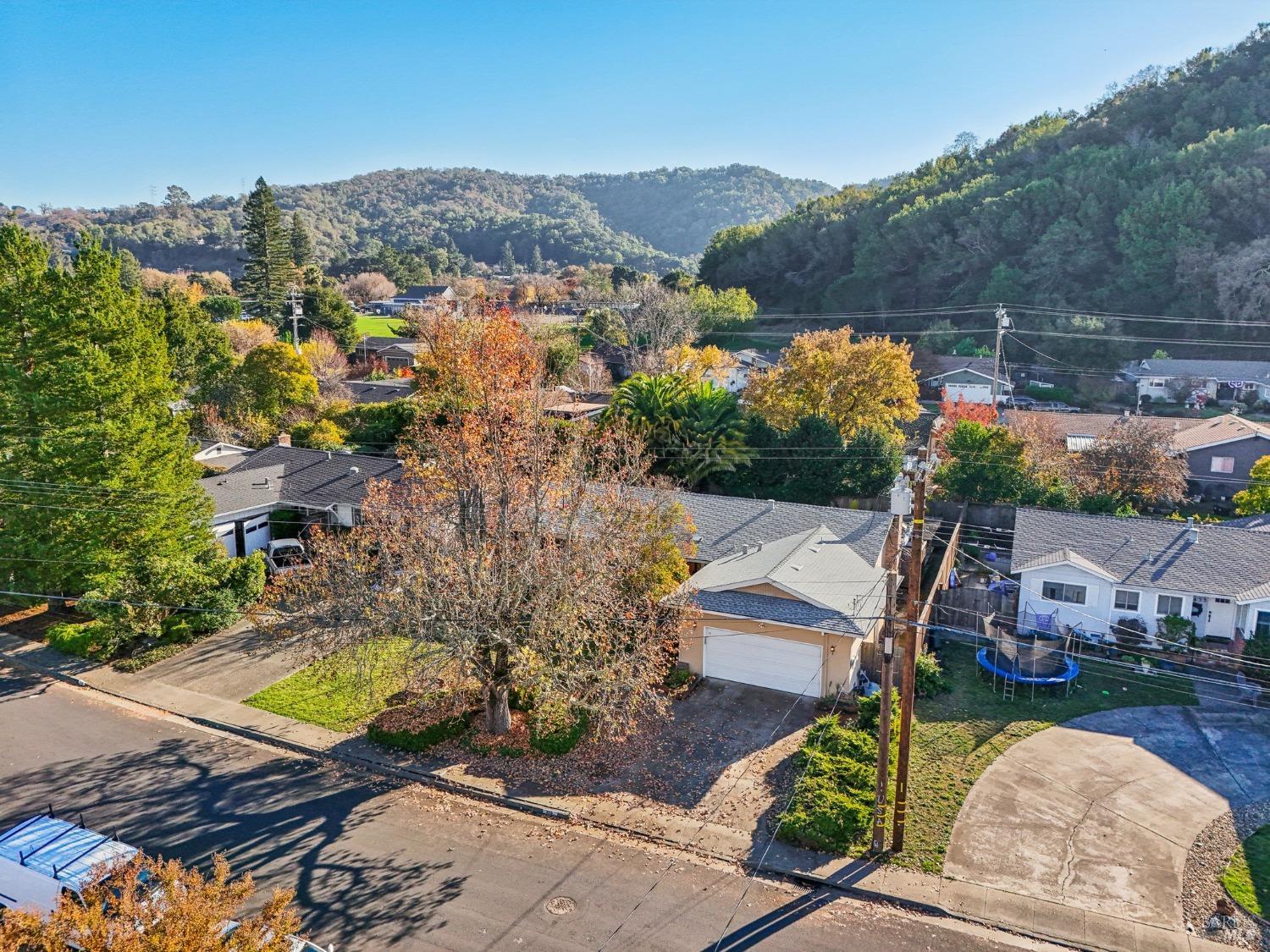 Detail Gallery Image 32 of 39 For 451 via Del Plano Unkn, Novato,  CA 94949 - 3 Beds | 2 Baths