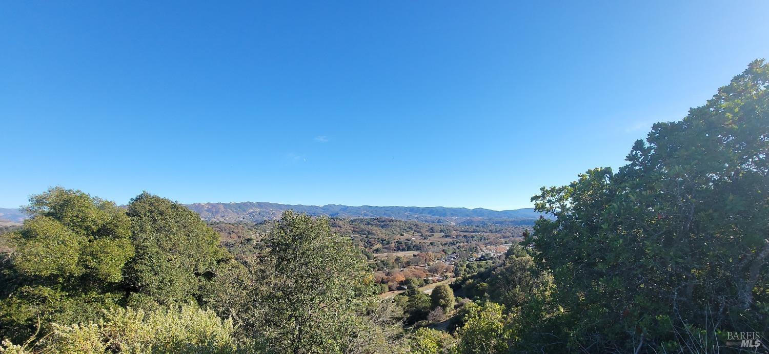 Detail Gallery Image 35 of 37 For 725 Gold Gulch Rd, Ukiah,  CA 95482 - 3 Beds | 2/1 Baths