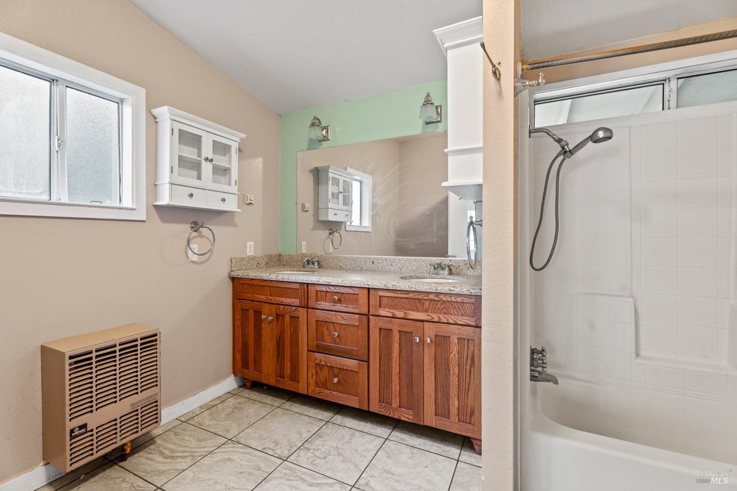 Detail Gallery Image 14 of 22 For 29001 Blue Lake Rd, Willits,  CA 95490 - 2 Beds | 2 Baths