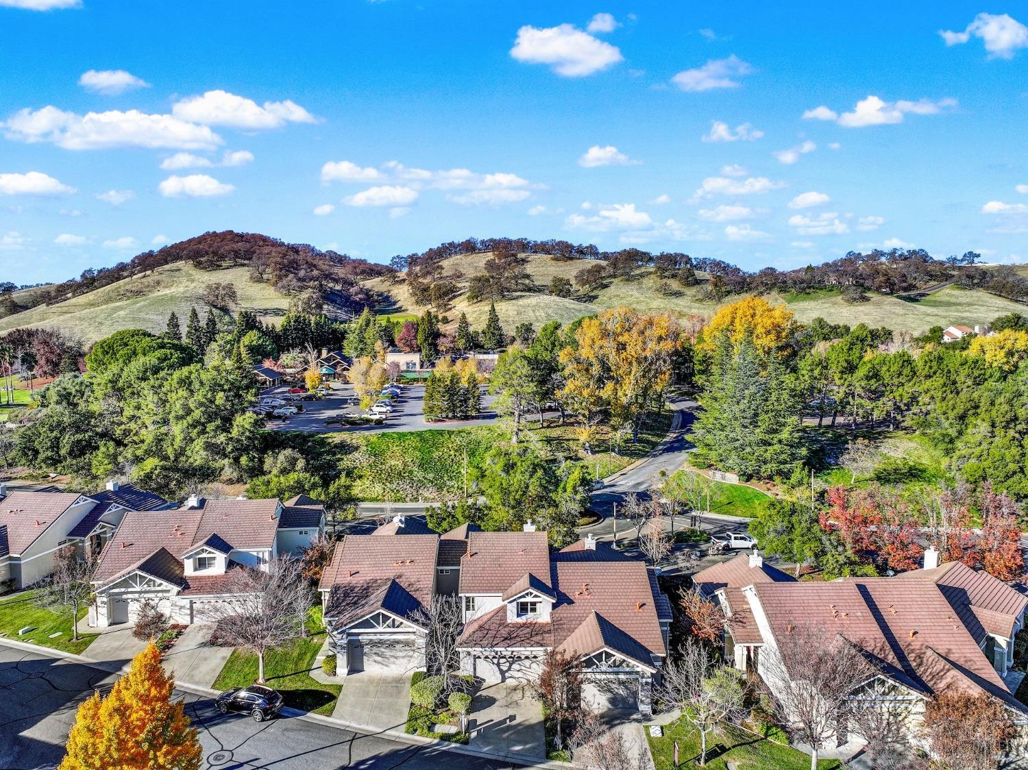 Detail Gallery Image 10 of 85 For 3214 Corte Valencia Unkn, Fairfield,  CA 94534 - 3 Beds | 2/1 Baths