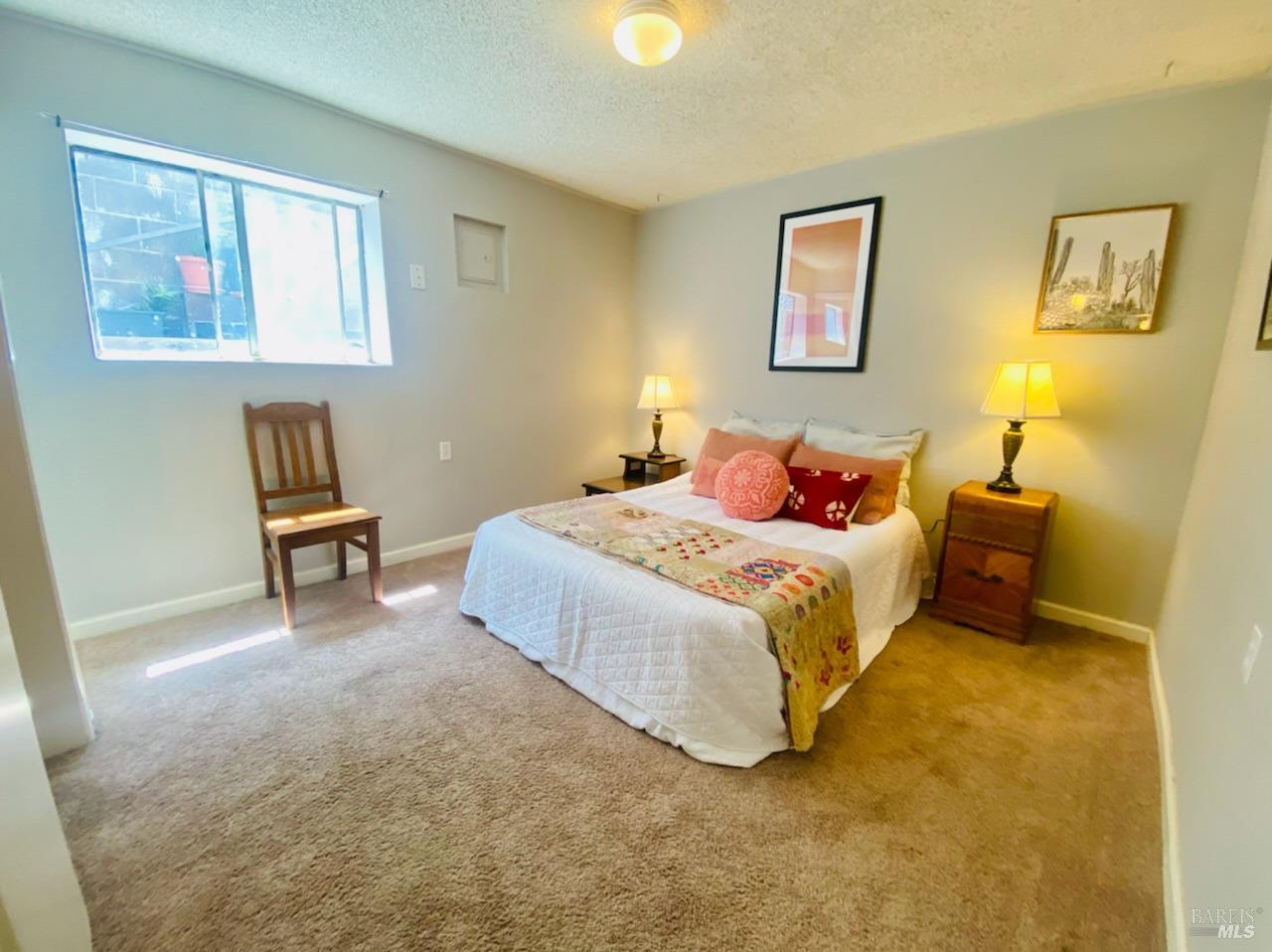 Detail Gallery Image 11 of 13 For 1722 Santa Clara St #LOWER,  Vallejo,  CA 94590 - 1 Beds | 1 Baths