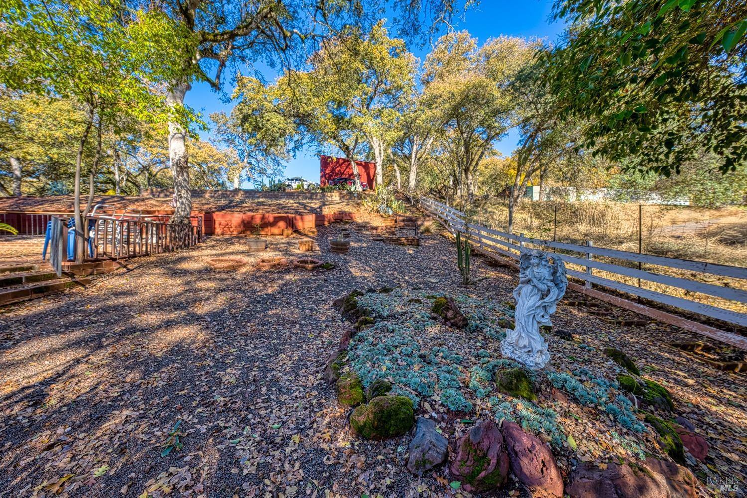 Detail Gallery Image 68 of 75 For 9196 Upper Lake Lucerne Rd, Upper Lake,  CA 95485 - 3 Beds | 3/1 Baths