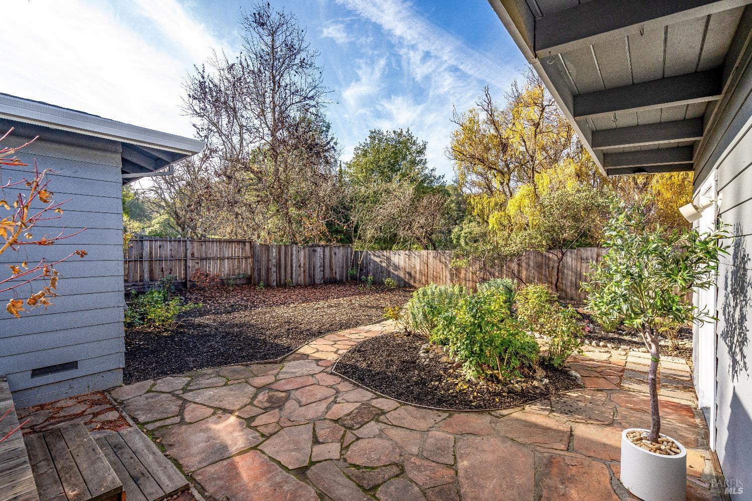 Detail Gallery Image 21 of 48 For 1645 Terrace Way, Santa Rosa,  CA 95404 - 4 Beds | 2 Baths