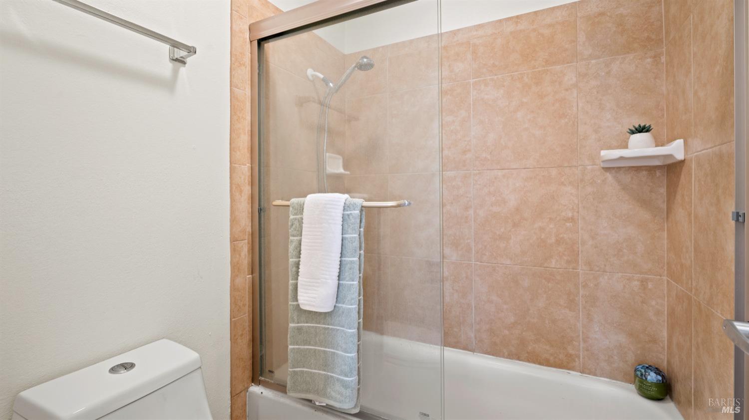 Detail Gallery Image 18 of 18 For 1329 Southwest Blvd, Rohnert Park,  CA 94928 - 1 Beds | 1 Baths