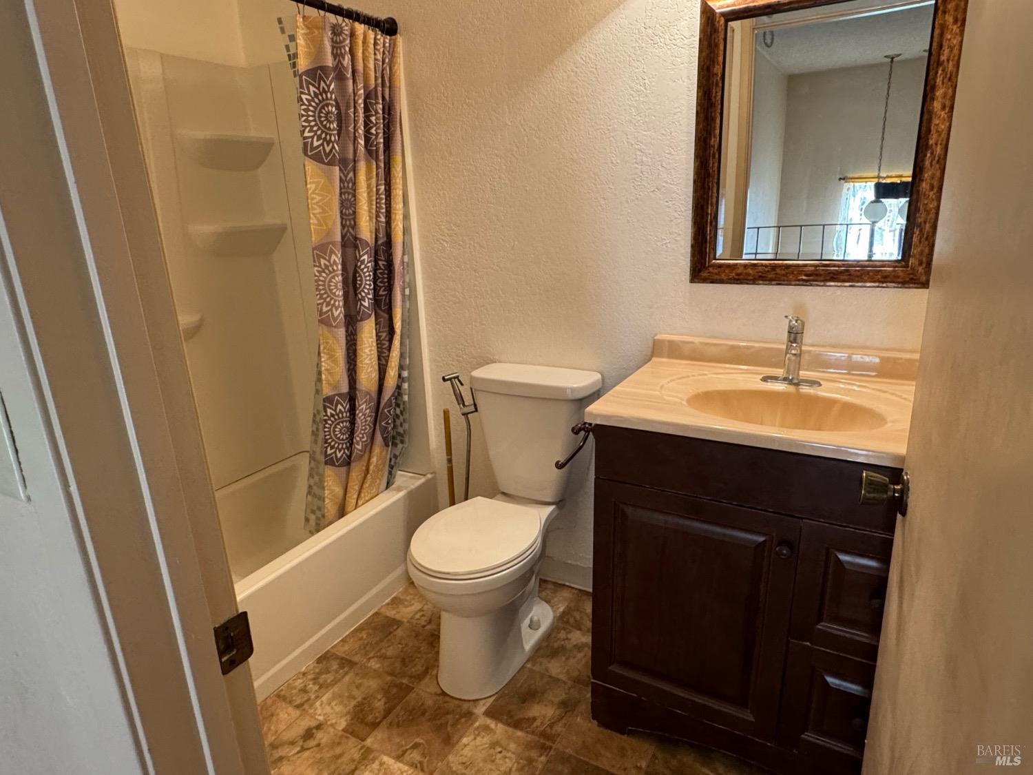 Detail Gallery Image 16 of 31 For 2376 Sequoia Dr, Antioch,  CA 94509 - 3 Beds | 2/1 Baths