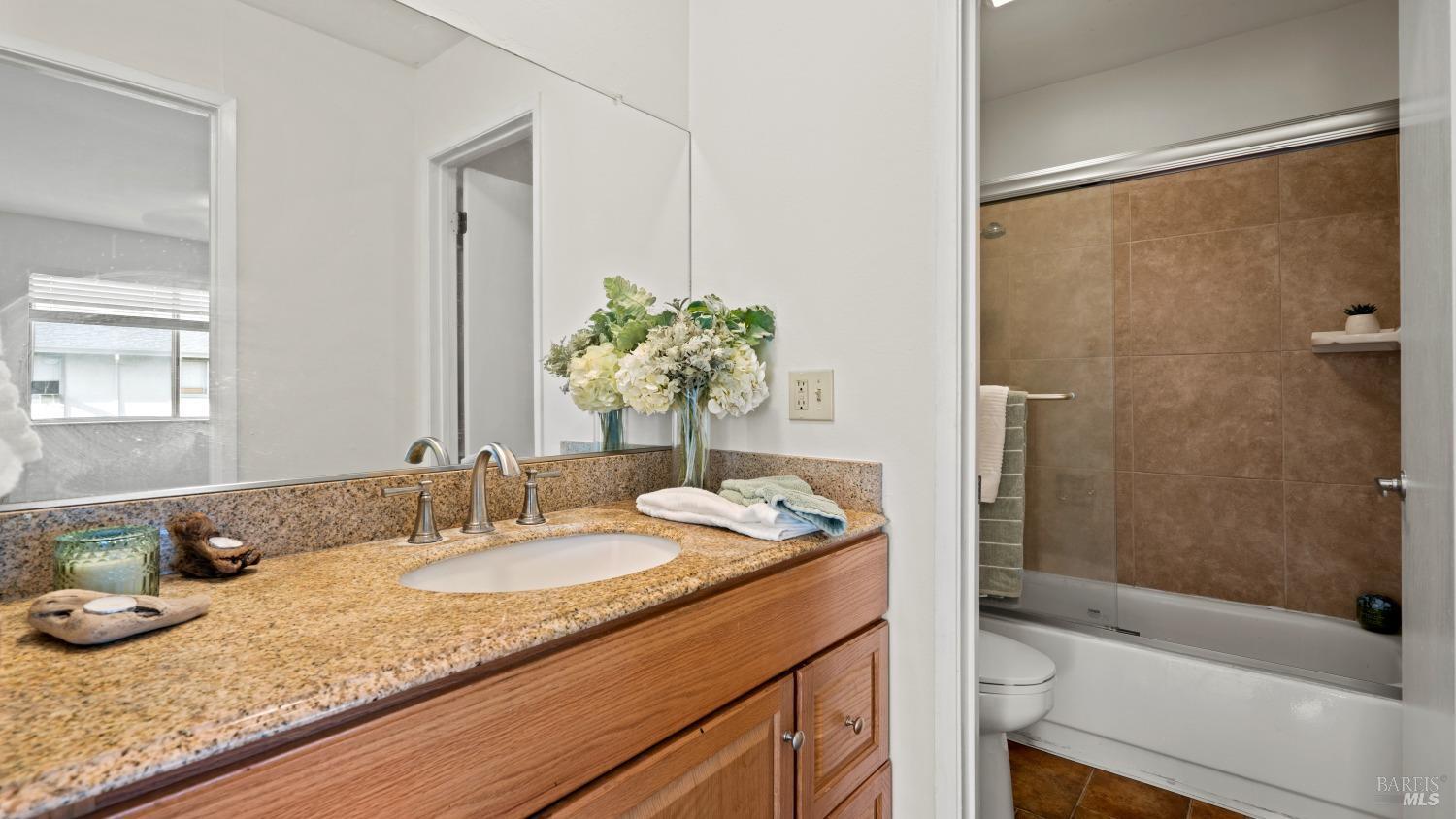 Detail Gallery Image 17 of 18 For 1329 Southwest Blvd, Rohnert Park,  CA 94928 - 1 Beds | 1 Baths