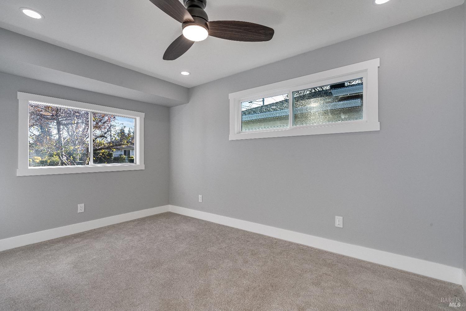 Detail Gallery Image 27 of 48 For 1645 Terrace Way, Santa Rosa,  CA 95404 - 4 Beds | 2 Baths