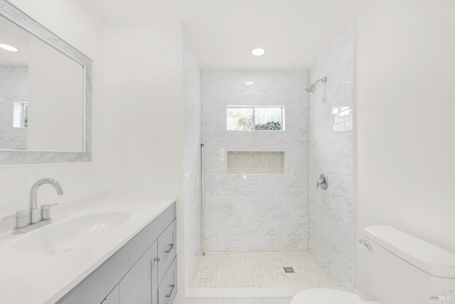 Detail Gallery Image 39 of 57 For 28 Adobe St, Concord,  CA 94520 - 2 Beds | 2 Baths