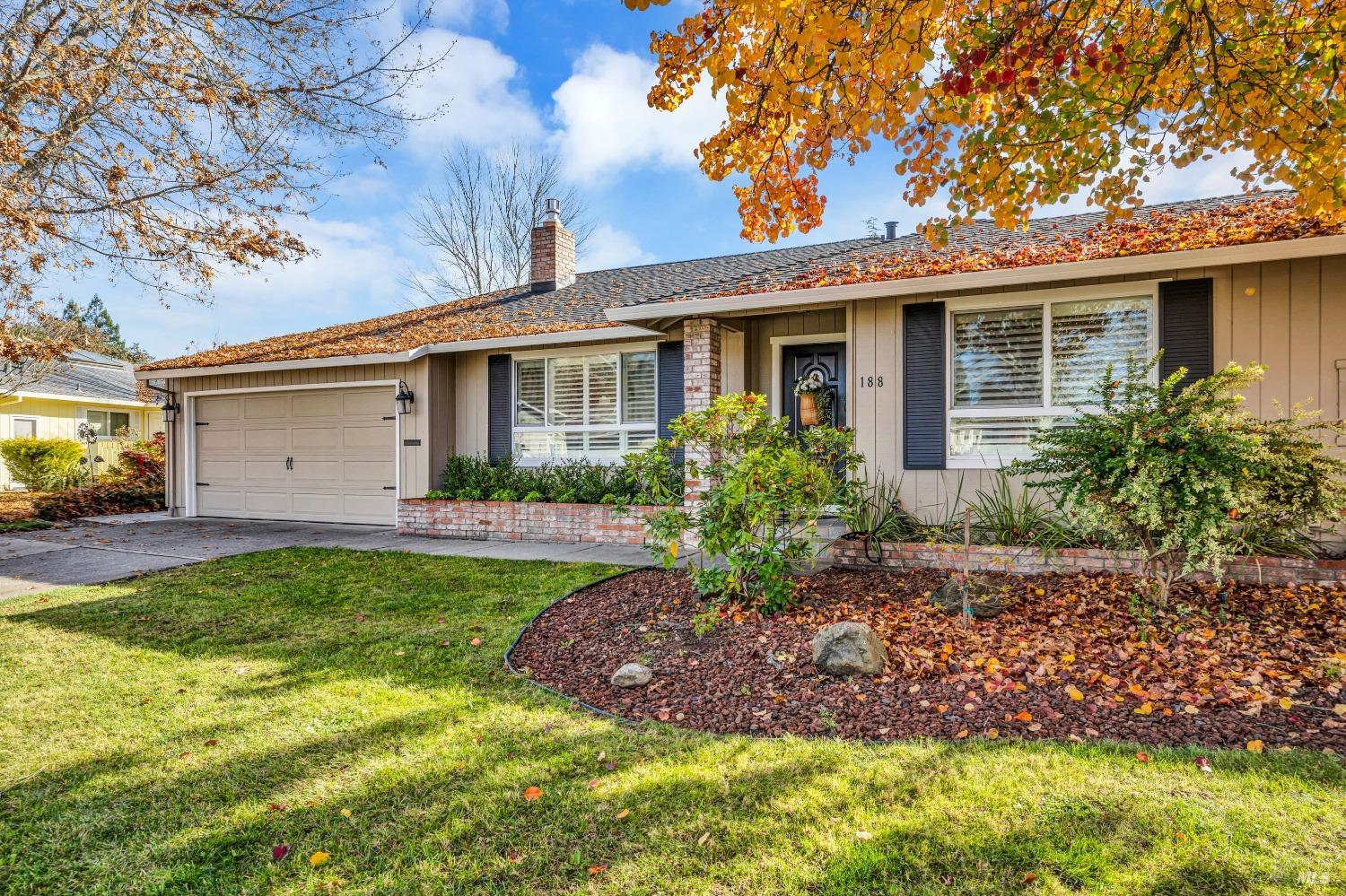 Mountain Vista Circle, Santa Rosa, California image 2