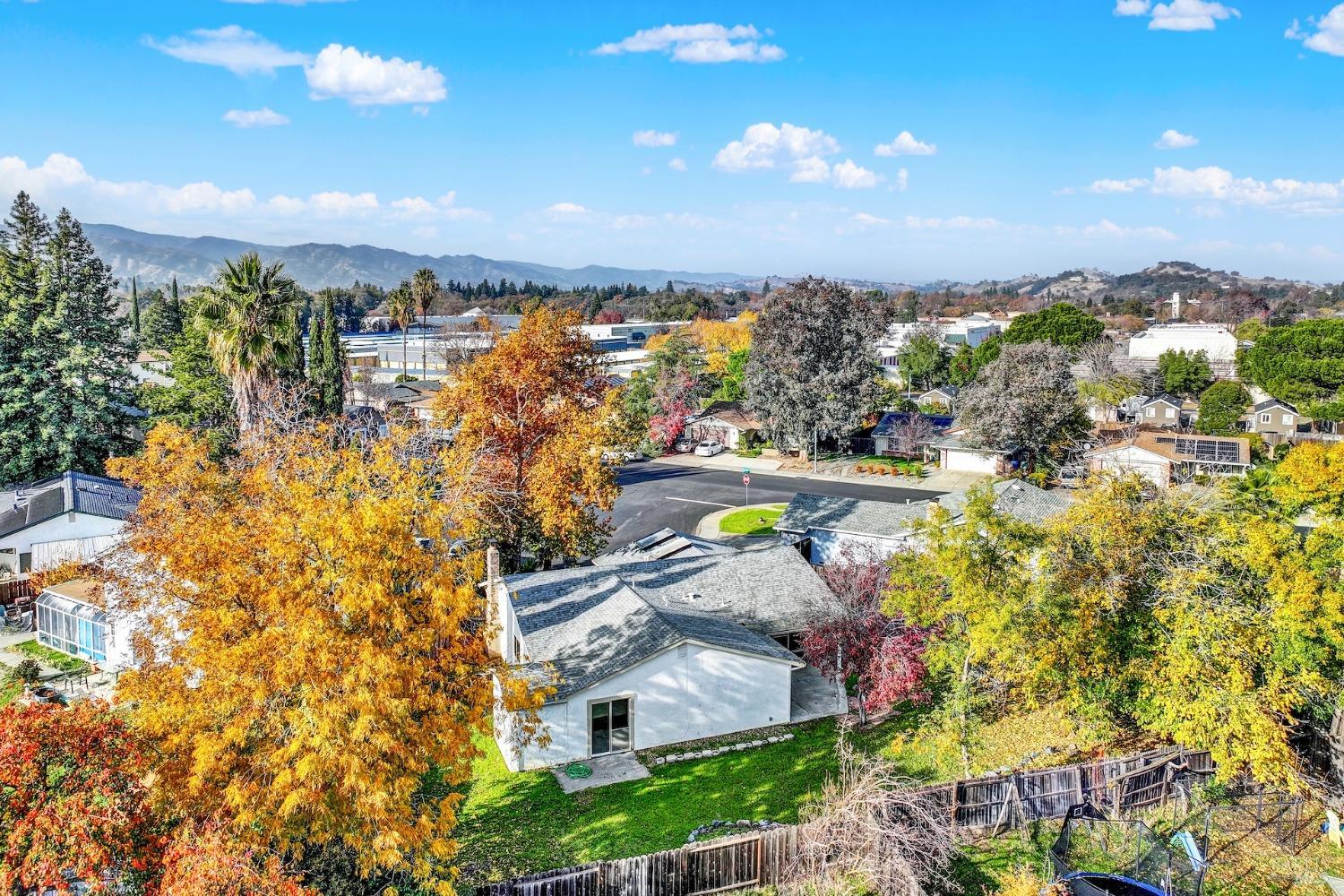 Detail Gallery Image 44 of 58 For 679 Claremont Ct, Vacaville,  CA 95687 - 4 Beds | 3 Baths