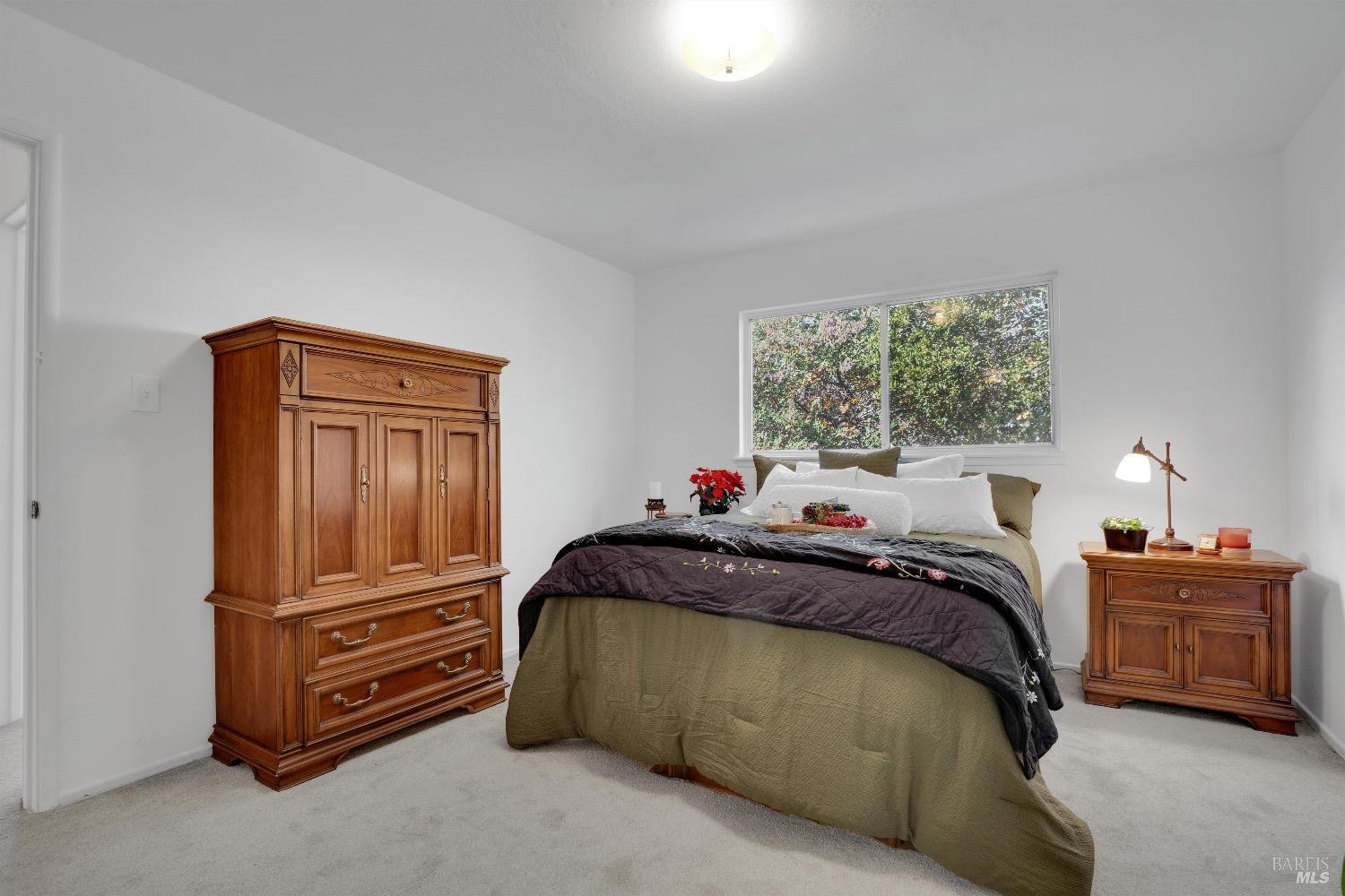 Detail Gallery Image 17 of 36 For 2490 Moore Ct, Pinole,  CA 94564 - 3 Beds | 2 Baths