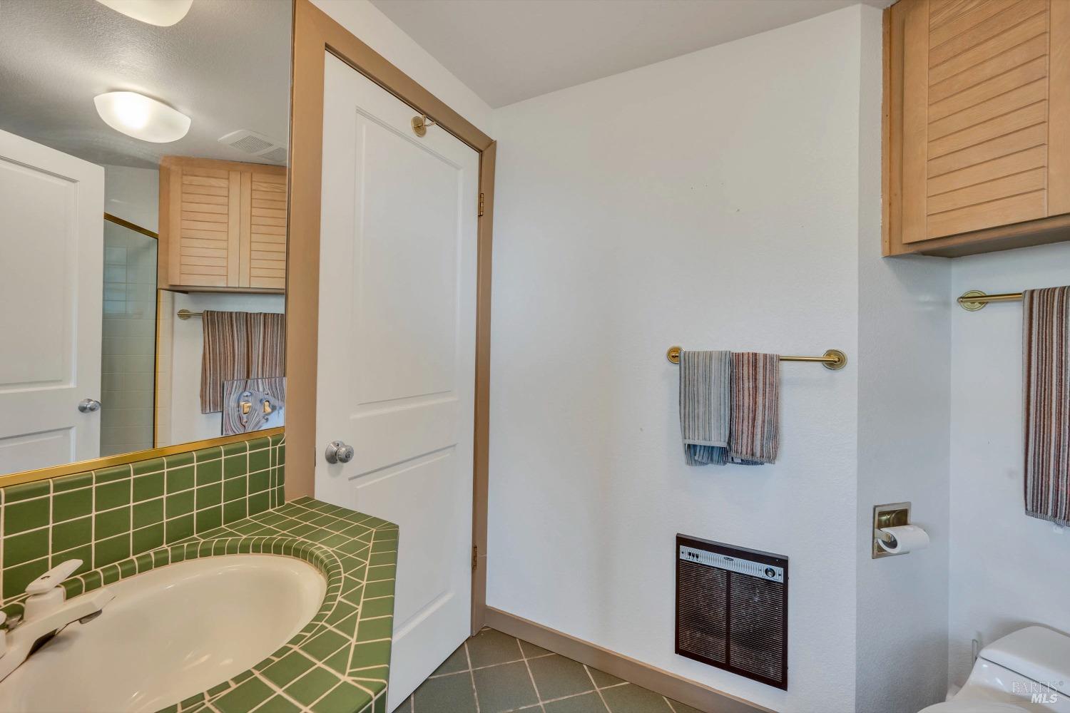 Detail Gallery Image 27 of 38 For 20694 Heron Dr, Bodega Bay,  CA 94923 - 4 Beds | 3/1 Baths