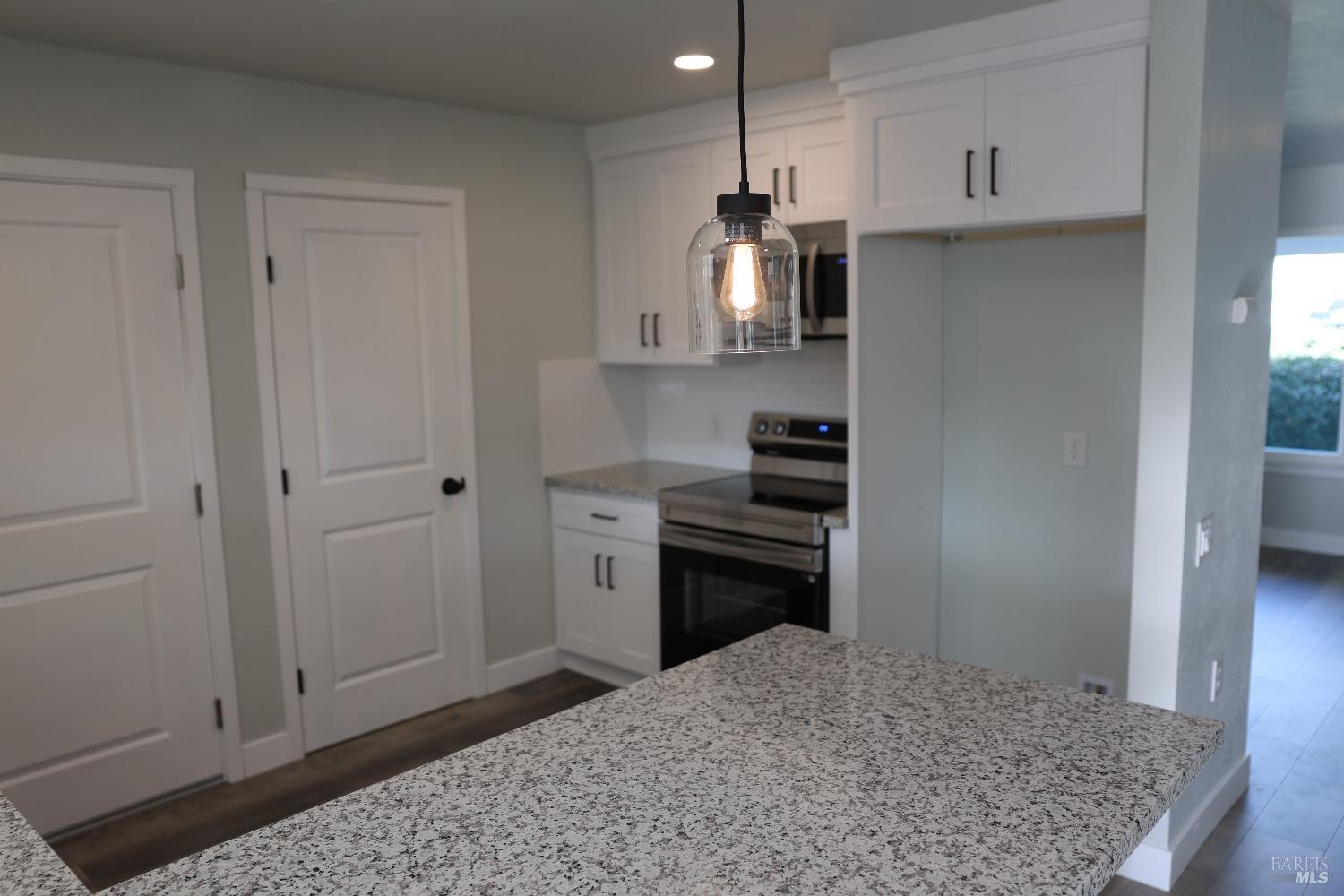 Detail Gallery Image 10 of 26 For 185 Mckinley Cir, Vacaville,  CA 95687 - 2 Beds | 1 Baths