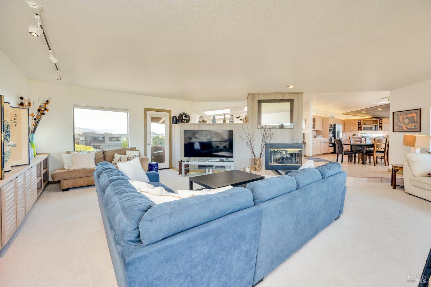 Detail Gallery Image 16 of 38 For 20694 Heron Dr, Bodega Bay,  CA 94923 - 4 Beds | 3/1 Baths