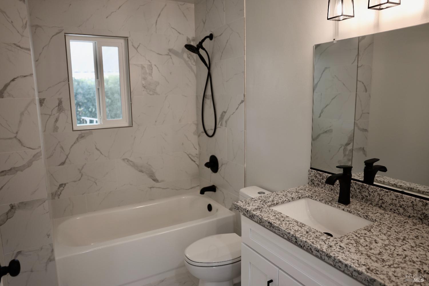 Detail Gallery Image 16 of 26 For 185 Mckinley Cir, Vacaville,  CA 95687 - 2 Beds | 1 Baths