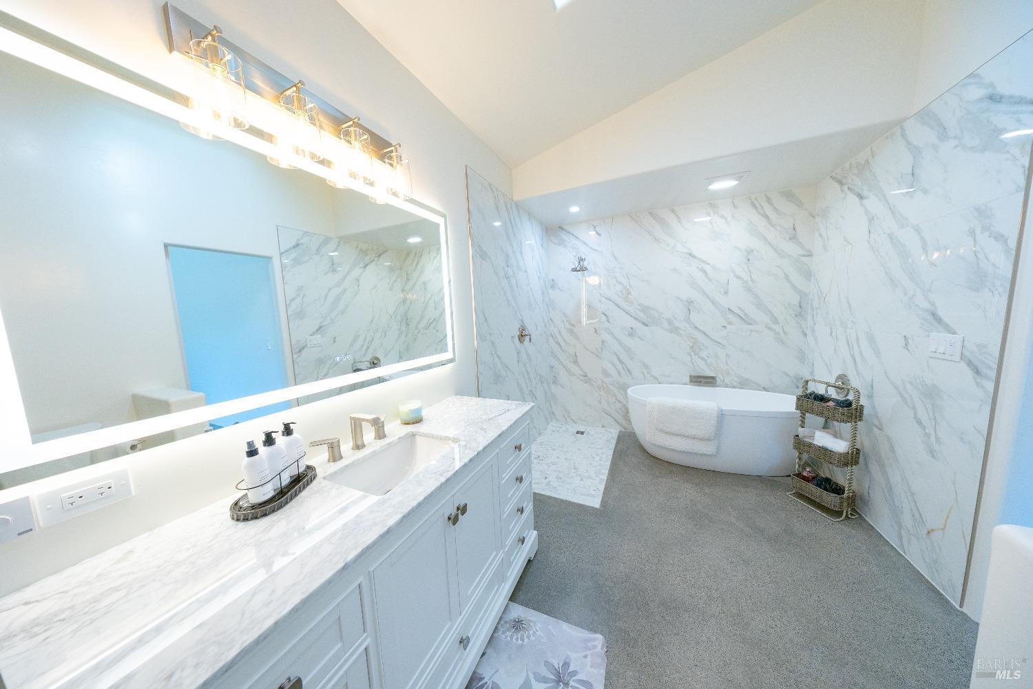 Detail Gallery Image 22 of 30 For 390 Treehaven Ln, Kenwood,  CA 95452 - 2 Beds | 2 Baths