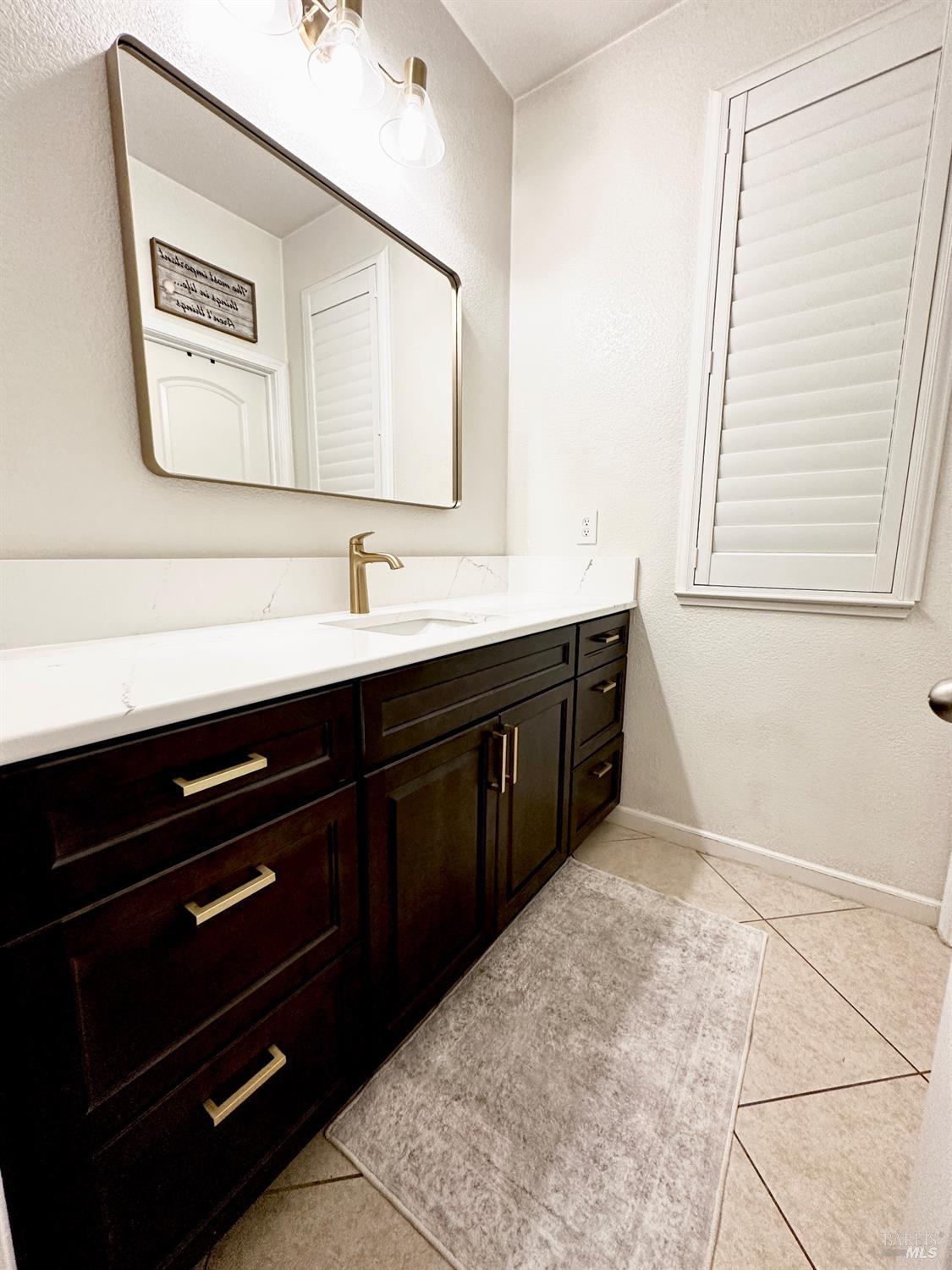 Detail Gallery Image 14 of 32 For 7030 Westminster Ct, Vacaville,  CA 95687 - 3 Beds | 2 Baths