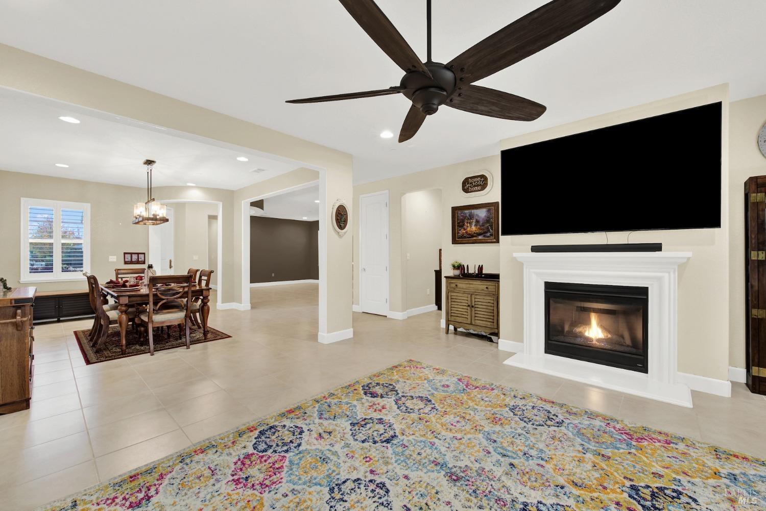 Detail Gallery Image 23 of 99 For 728 Canterbury Cir, Vacaville,  CA 95687 - 4 Beds | 3/1 Baths