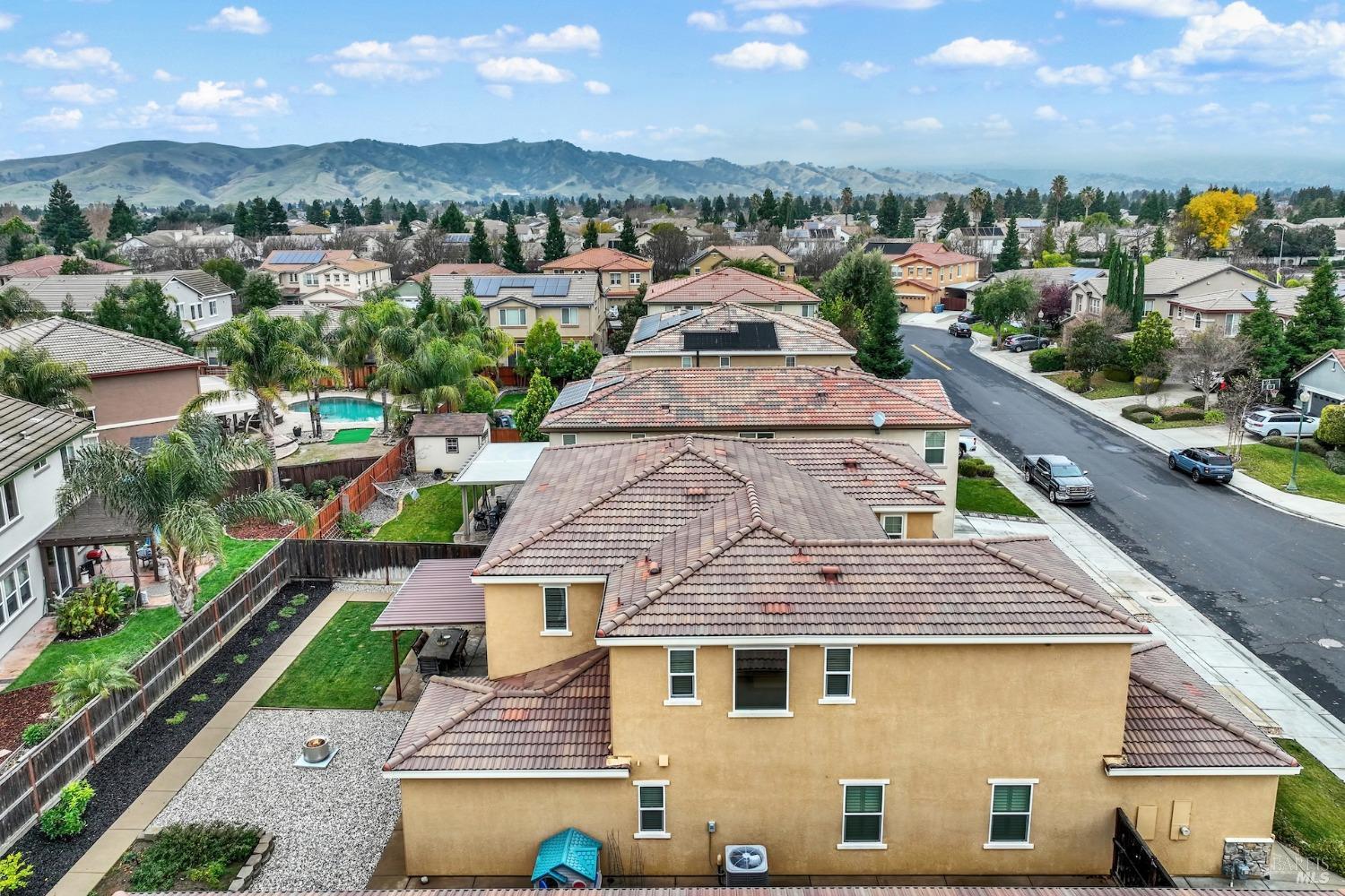 Detail Gallery Image 71 of 99 For 728 Canterbury Cir, Vacaville,  CA 95687 - 4 Beds | 3/1 Baths