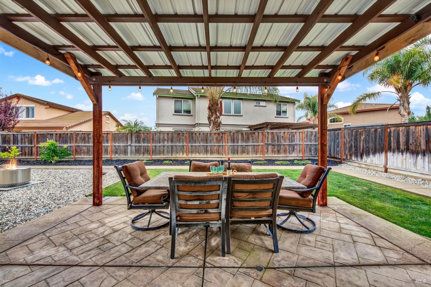 Detail Gallery Image 76 of 99 For 728 Canterbury Cir, Vacaville,  CA 95687 - 4 Beds | 3/1 Baths