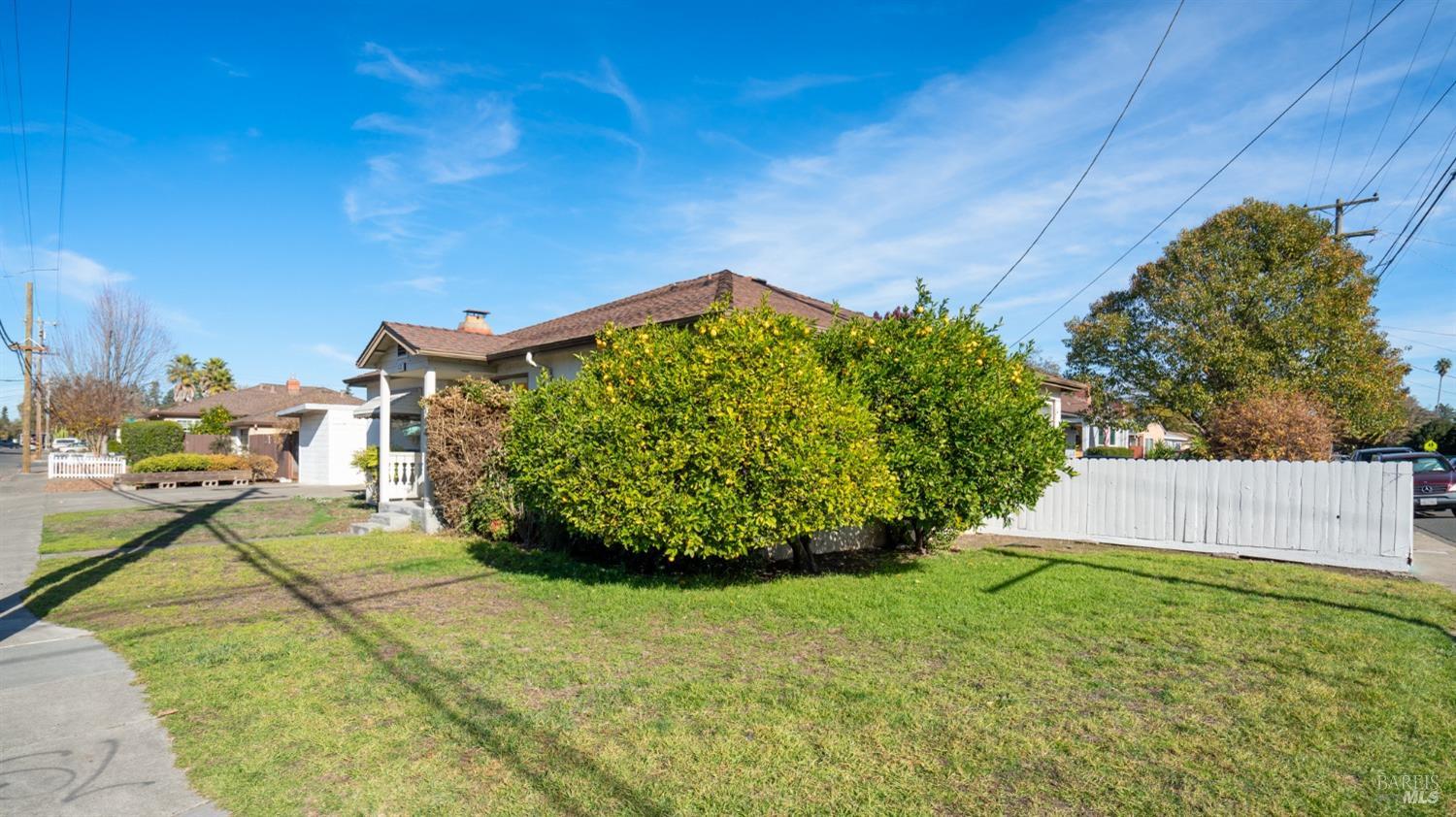 Detail Gallery Image 28 of 28 For 930 Mcminn Ave, Santa Rosa,  CA 95407 - 3 Beds | 1 Baths