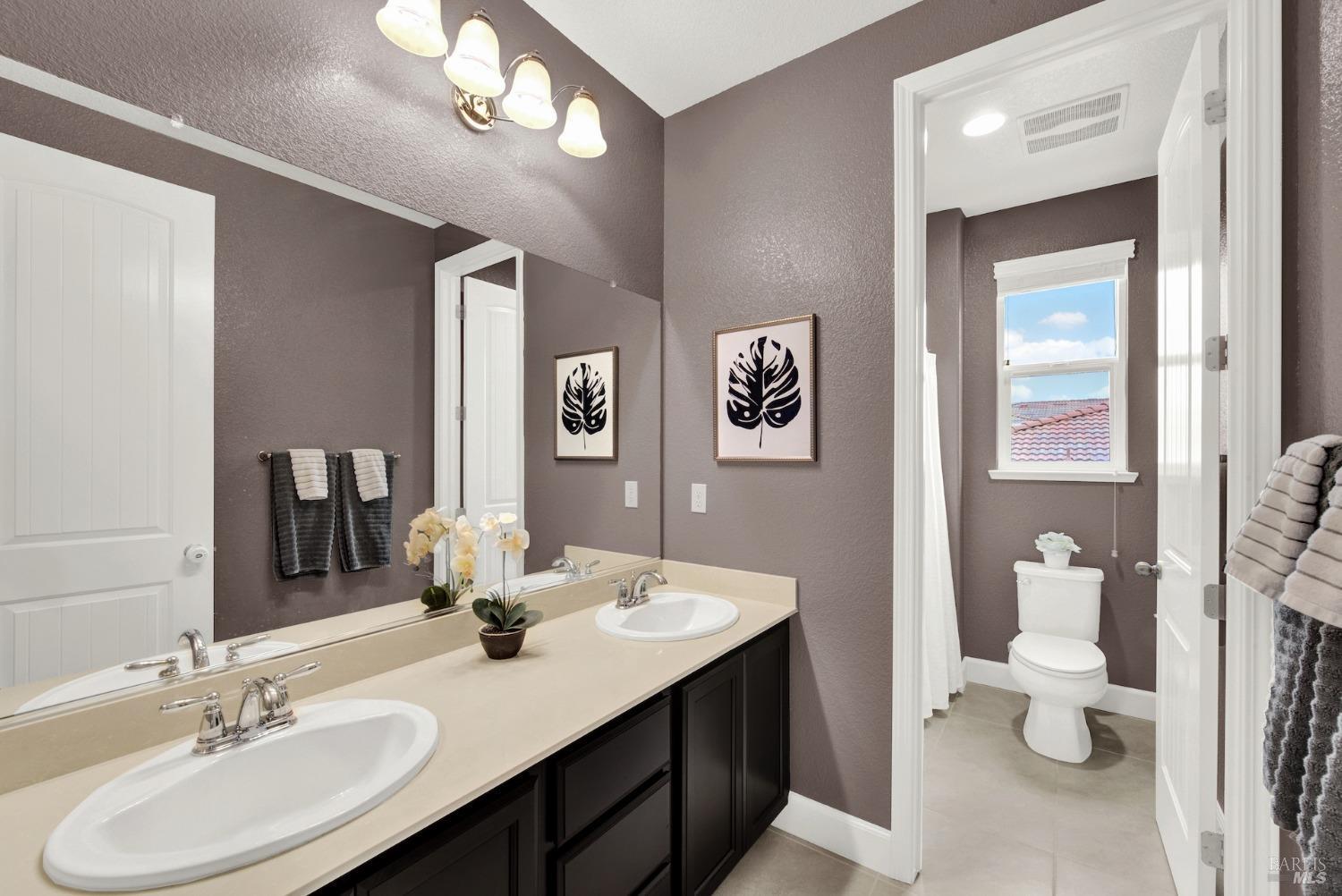 Detail Gallery Image 67 of 99 For 728 Canterbury Cir, Vacaville,  CA 95687 - 4 Beds | 3/1 Baths