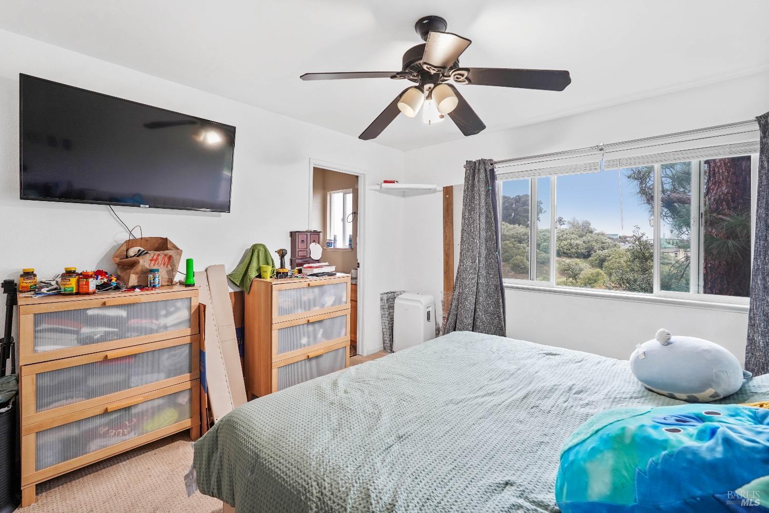 Detail Gallery Image 28 of 32 For 1844 Shirley Dr, Benicia,  CA 94510 - 2 Beds | 2 Baths