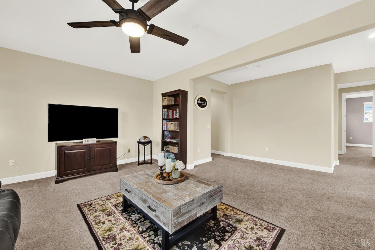 Detail Gallery Image 52 of 99 For 728 Canterbury Cir, Vacaville,  CA 95687 - 4 Beds | 3/1 Baths