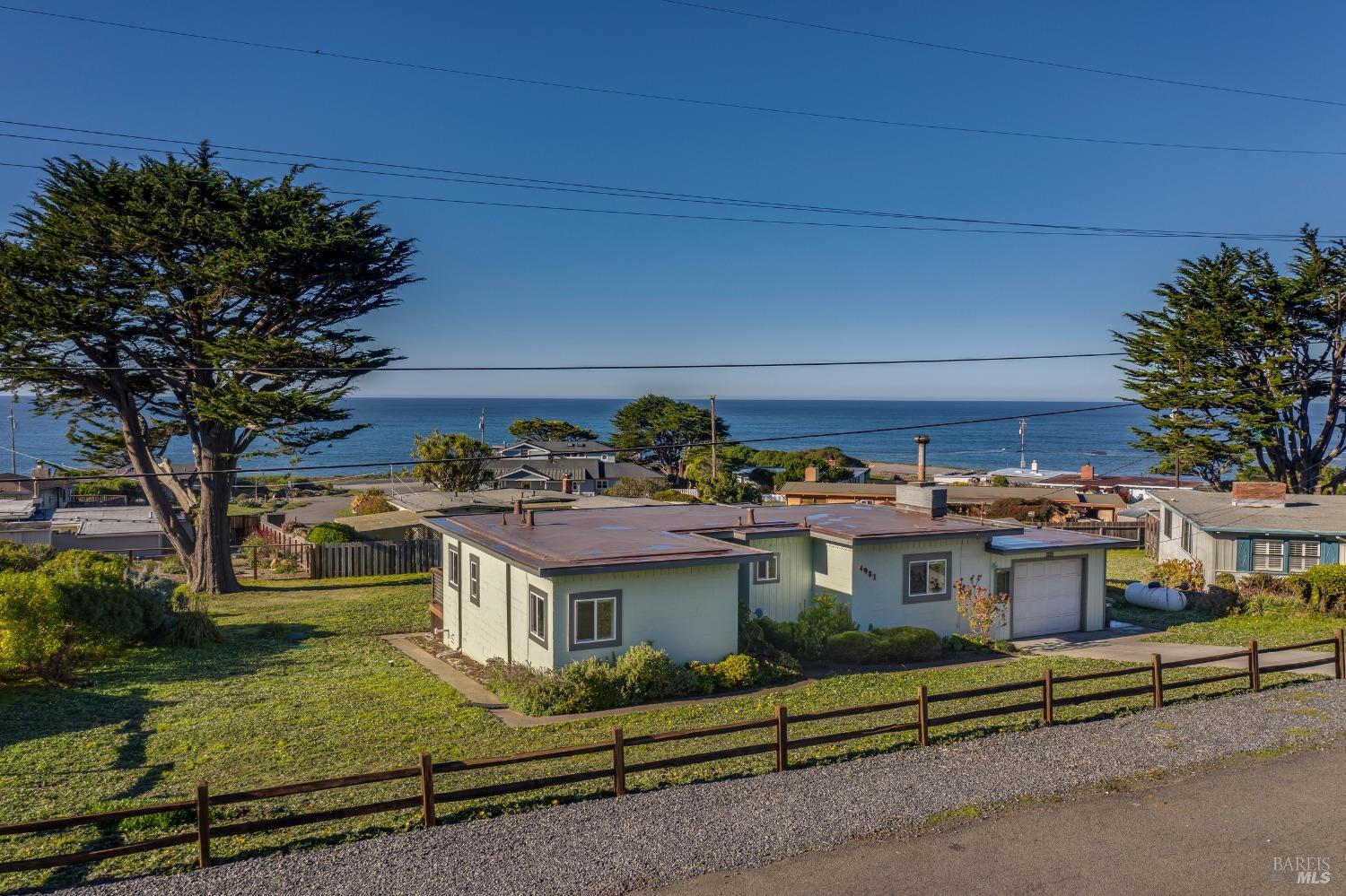 Conch Avenue, Bodega Bay, California image 1