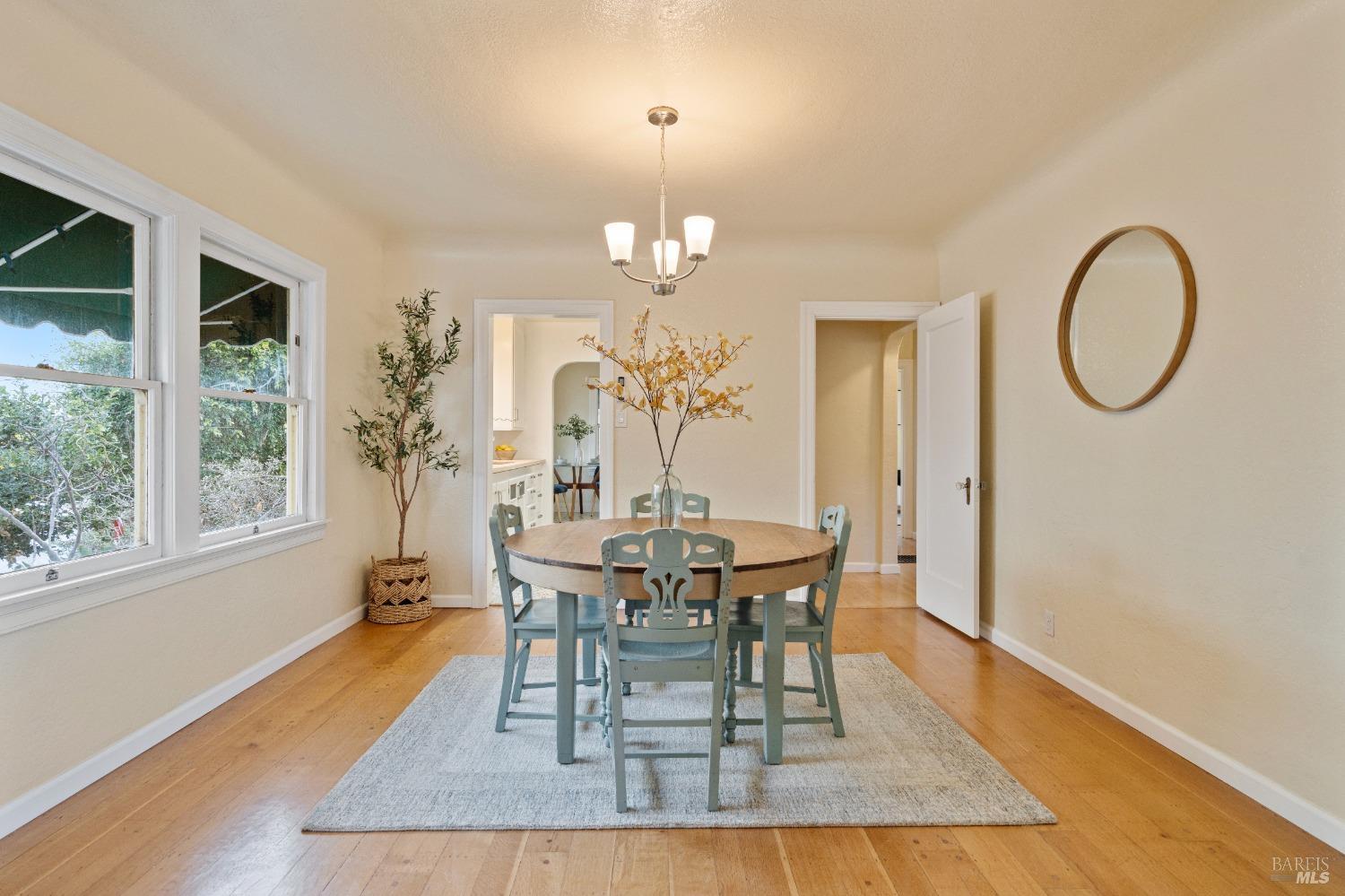 Detail Gallery Image 11 of 37 For 113 Muller St, Vallejo,  CA 94590 - 2 Beds | 2 Baths