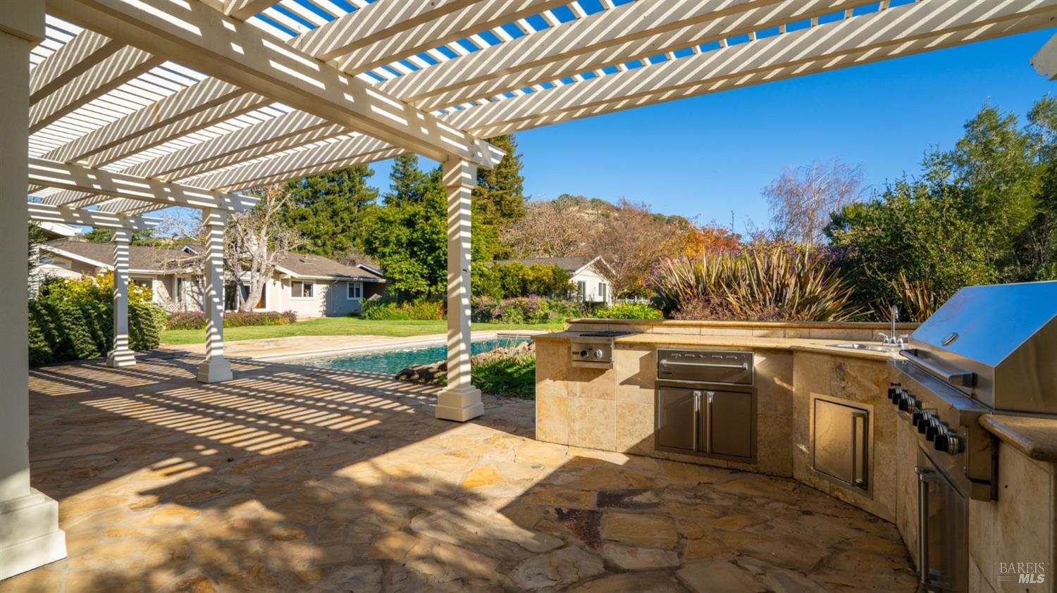 Detail Gallery Image 63 of 94 For 4261 Green Acres Ct, Fairfield,  CA 94534 - 4 Beds | 3/2 Baths