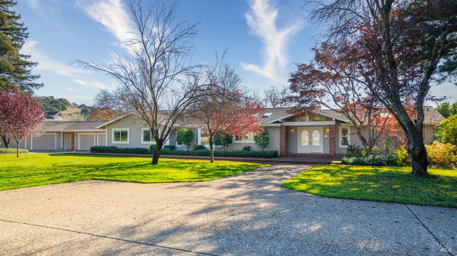 Detail Gallery Image 2 of 94 For 4261 Green Acres Ct, Fairfield,  CA 94534 - 4 Beds | 3/2 Baths