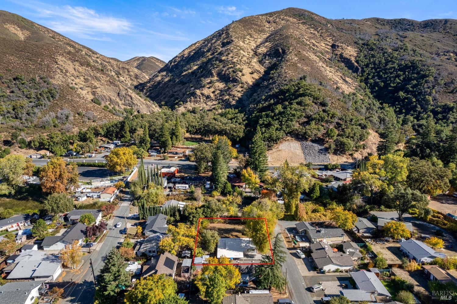 Detail Gallery Image 39 of 48 For 9875 Diane Ln, Upper Lake,  CA 95485 - 3 Beds | 2 Baths