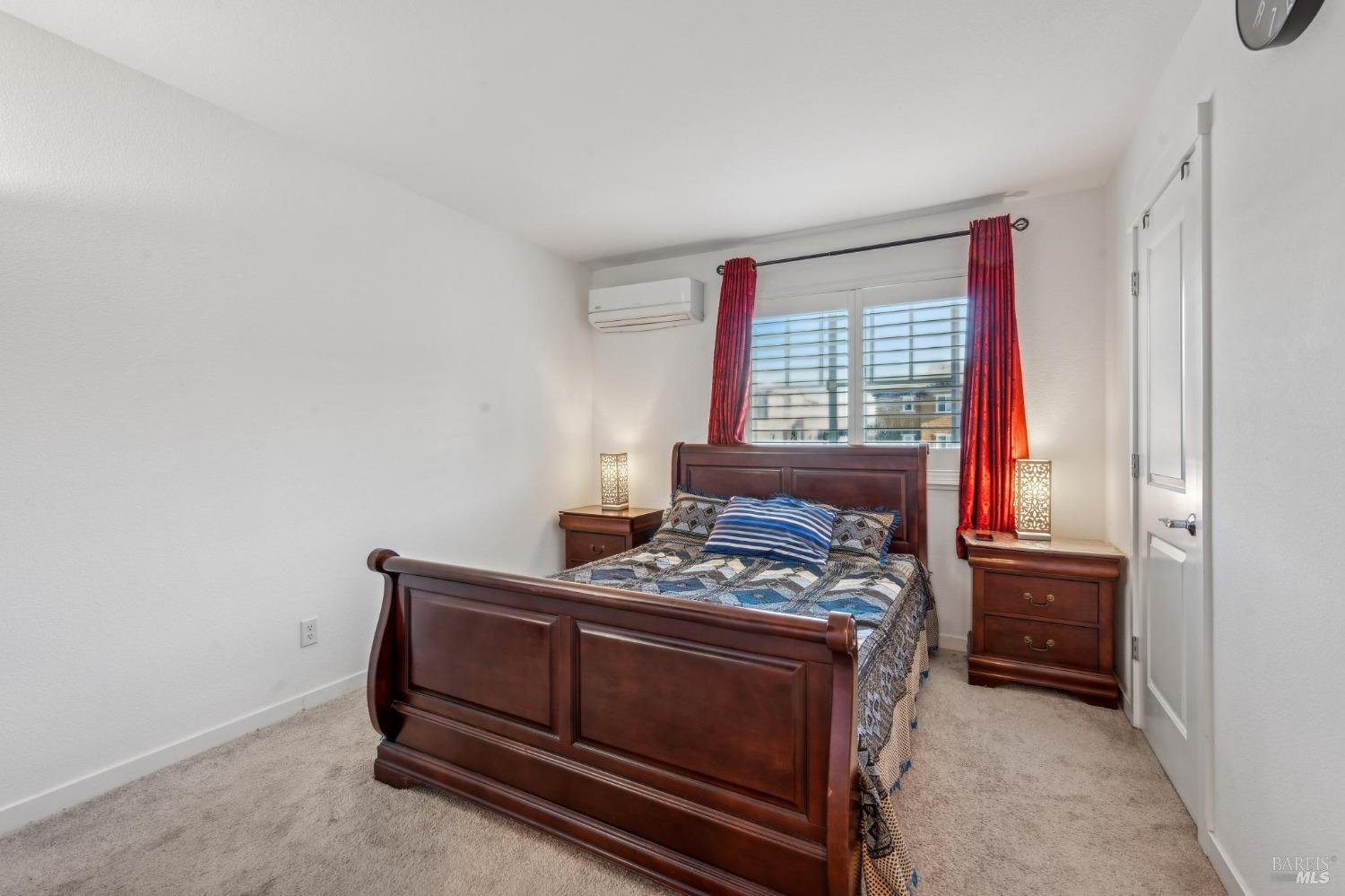 Detail Gallery Image 14 of 26 For 1412 Mauro Pietro Dr #205,  Petaluma,  CA 94954 - 3 Beds | 2 Baths