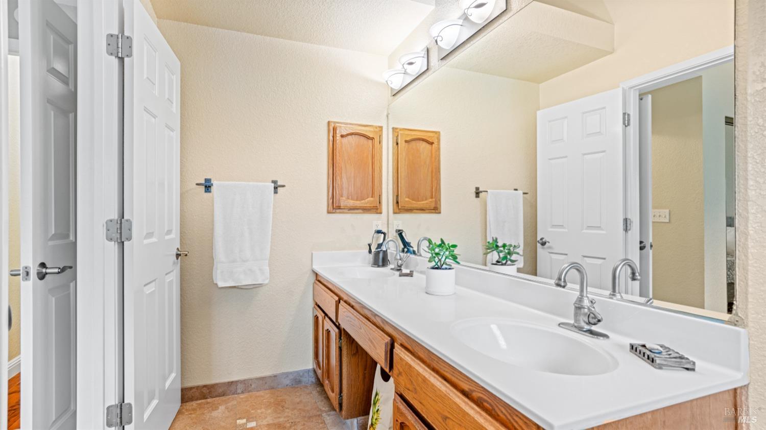 Detail Gallery Image 38 of 51 For 860 Woburn Ct, Vacaville,  CA 95688 - 4 Beds | 2 Baths