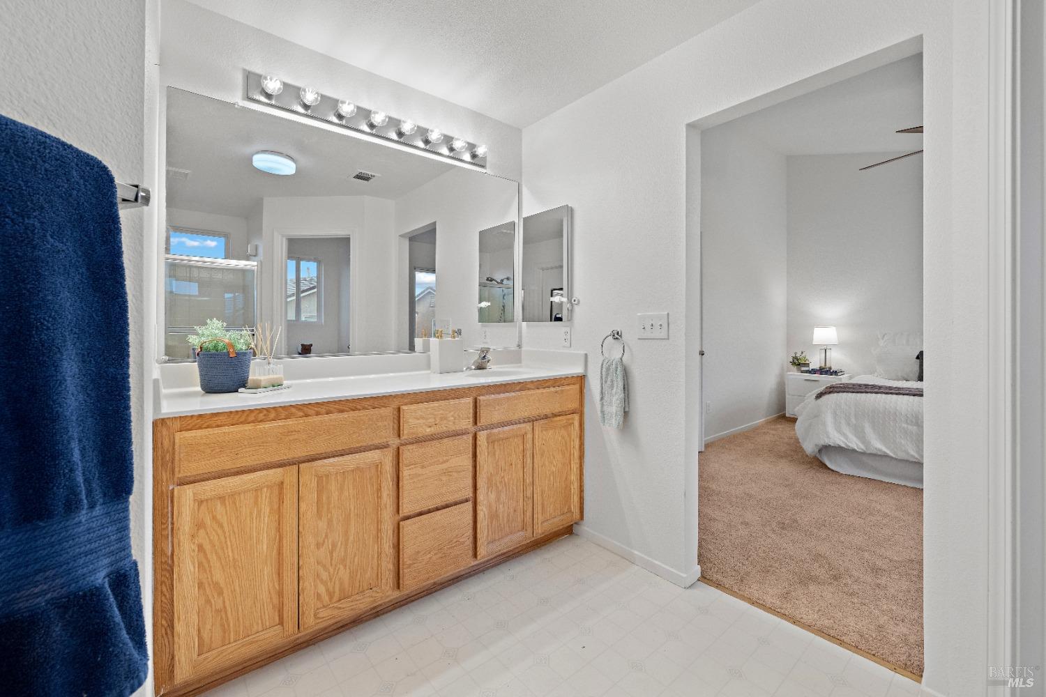 Detail Gallery Image 31 of 42 For 1888 Deer Spring Ct, Fairfield,  CA 94534 - 4 Beds | 2/1 Baths