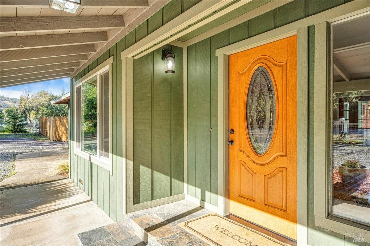 Detail Gallery Image 5 of 64 For 1050 Bel Arbres Dr, Redwood Valley,  CA 95470 - 3 Beds | 2 Baths