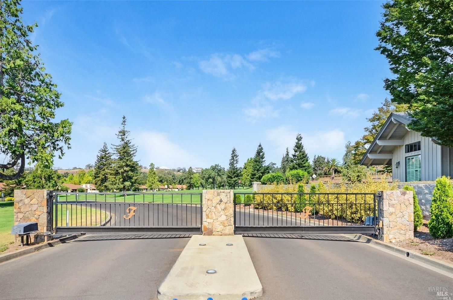 Detail Gallery Image 79 of 79 For 88 Fairways Dr, Napa,  CA 94558 - 2 Beds | 2 Baths