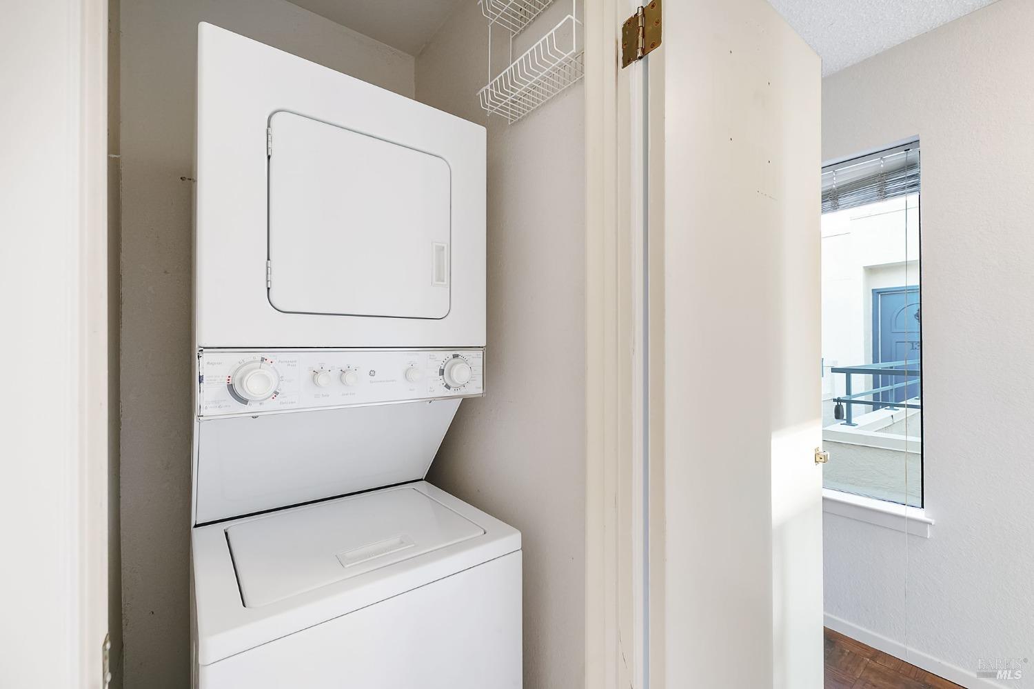 Detail Gallery Image 41 of 50 For 126 Nantucket Ln, Vallejo,  CA 94590 - 2 Beds | 2 Baths