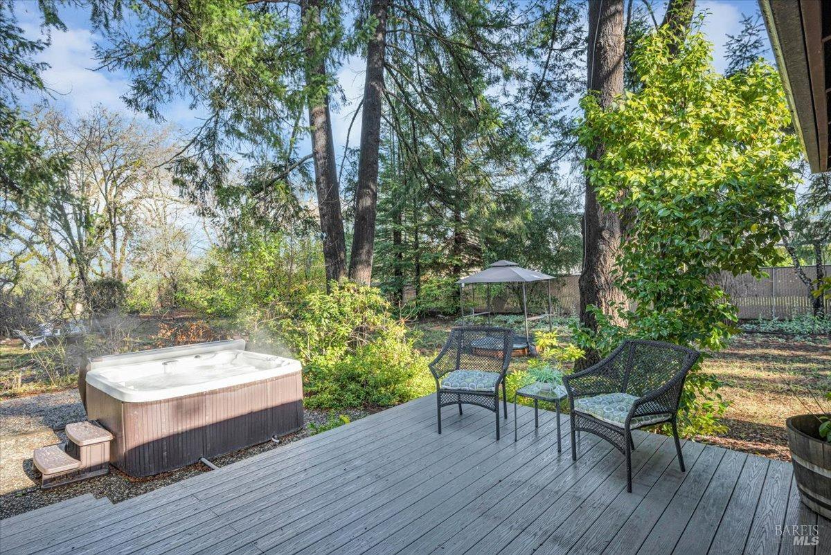 Detail Gallery Image 42 of 64 For 1050 Bel Arbres Dr, Redwood Valley,  CA 95470 - 3 Beds | 2 Baths