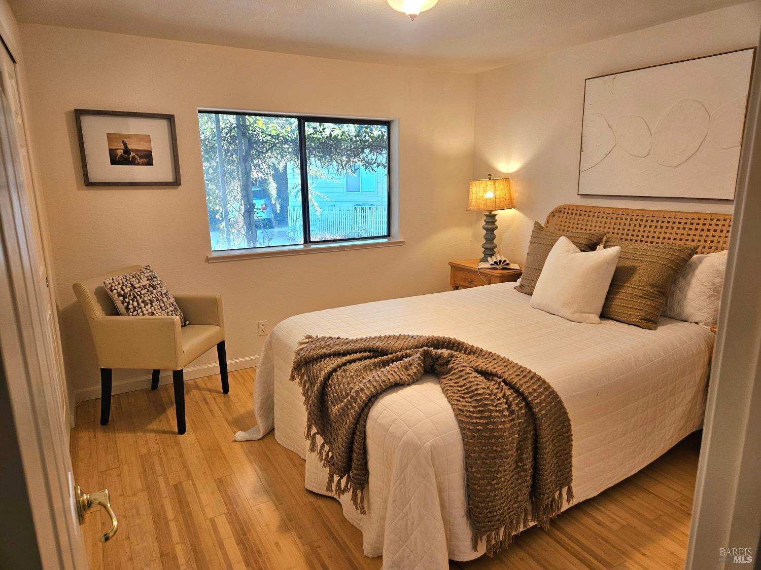 Detail Gallery Image 13 of 28 For 14 Redondo Ct 14, Saint Helena,  CA 94574 - 2 Beds | 2 Baths