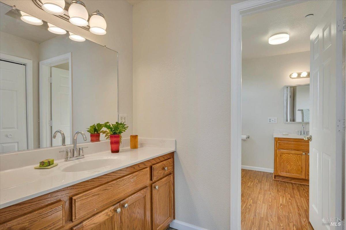 Detail Gallery Image 23 of 35 For 218 Spring Ridge Ln, Petaluma,  CA 94952 - 4 Beds | 2/1 Baths